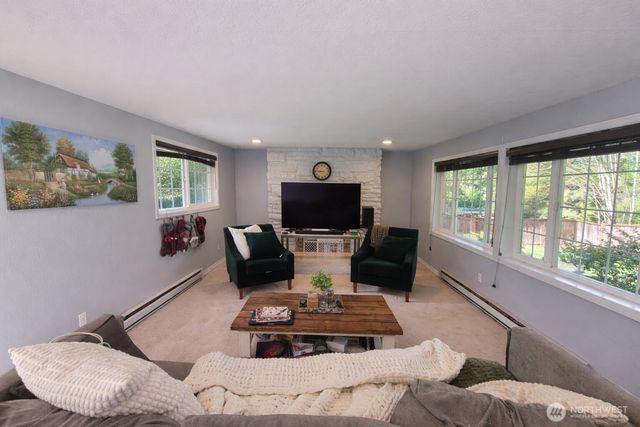 7417 NE 170th Street, Kenmore, WA 98028