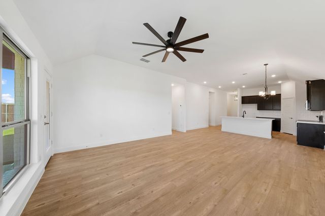 1941 Daybreak Drive, Venus, TX 76009