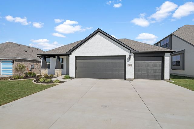 1941 Daybreak Drive, Venus, TX 76009