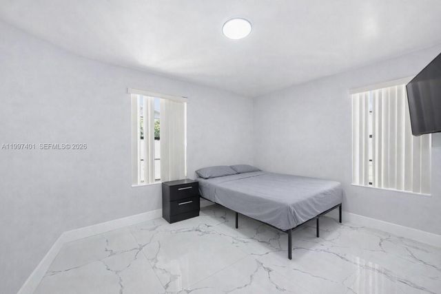 12751 SW 256th St, Homestead, FL 33032