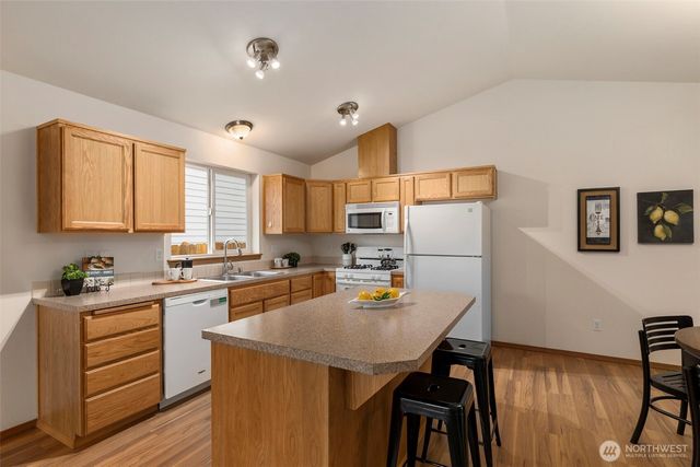 1514 PENNSYLVANIA Avenue, Bremerton, WA 98337