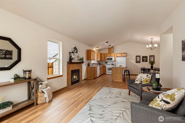 1514 PENNSYLVANIA Avenue, Bremerton, WA 98337