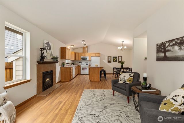 1514 PENNSYLVANIA Avenue, Bremerton, WA 98337