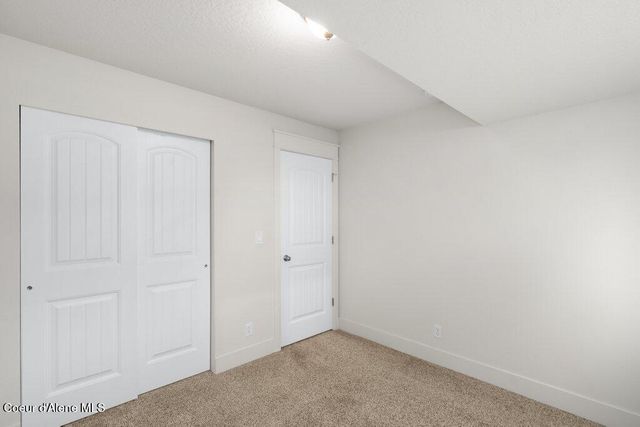 5472 W Citruswood Dr, Post Falls, ID 83854