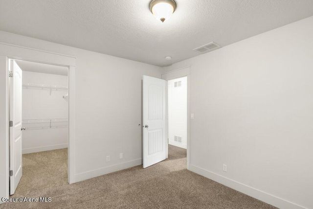 5472 W Citruswood Dr, Post Falls, ID 83854