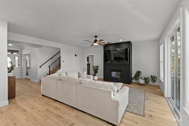 14820 Worden Way, Caldwell, ID 83607