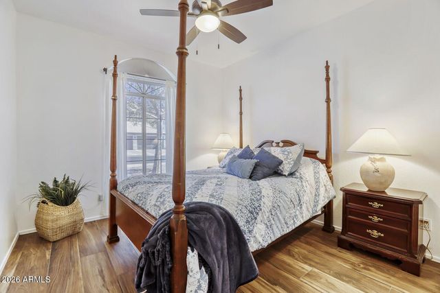 2360 N YALE Street, Mesa, AZ 85213