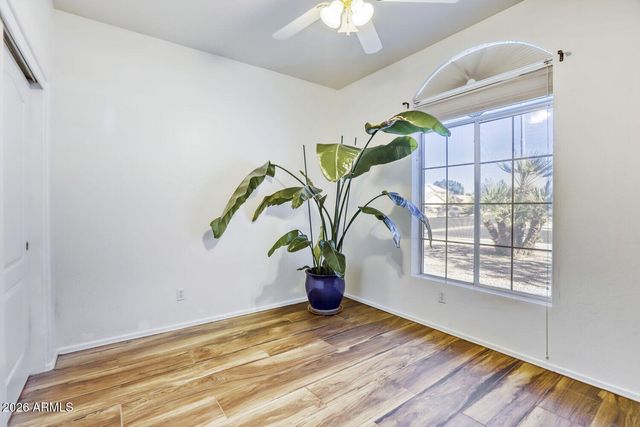 2360 N YALE Street, Mesa, AZ 85213