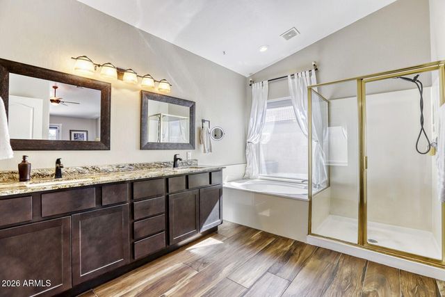 2360 N YALE Street, Mesa, AZ 85213