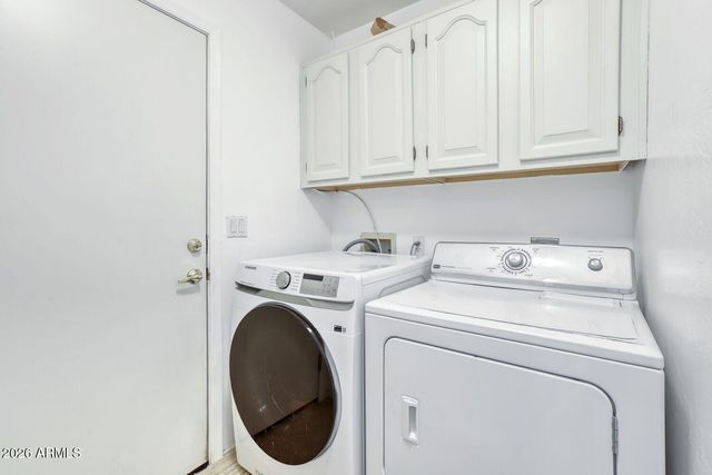 2360 N YALE Street, Mesa, AZ 85213