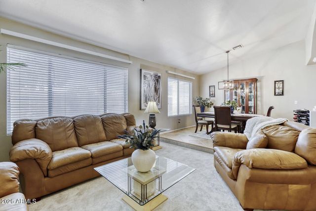 2360 N YALE Street, Mesa, AZ 85213