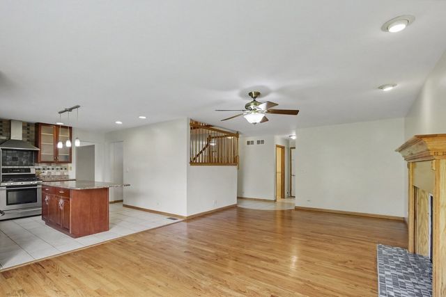 336 W Morris Avenue, Lombard, IL 60148