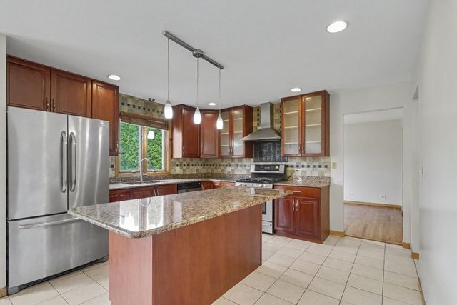 336 W Morris Avenue, Lombard, IL 60148