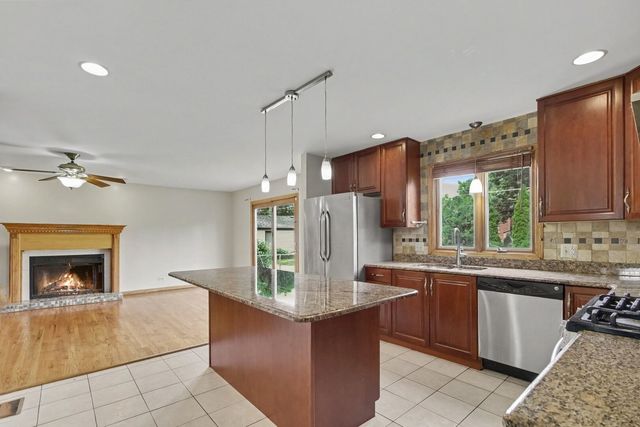 336 W Morris Avenue, Lombard, IL 60148
