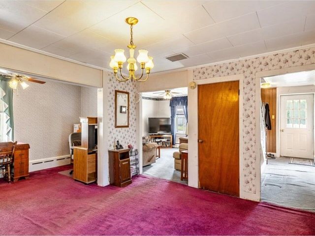 19 North Elm Street, St. Albans City, VT 05478