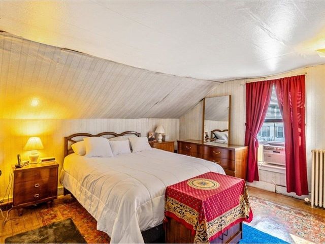 19 North Elm Street, St. Albans City, VT 05478