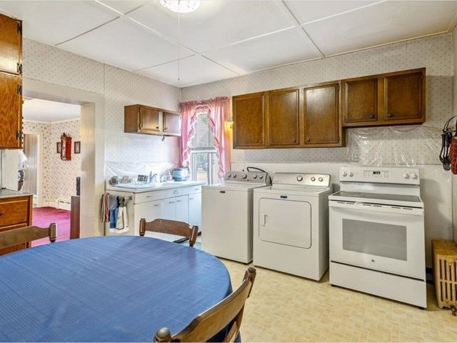 19 North Elm Street, St. Albans City, VT 05478