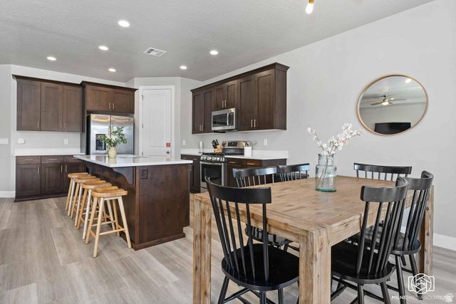 262 N LADERA DR, Washington, UT 84780