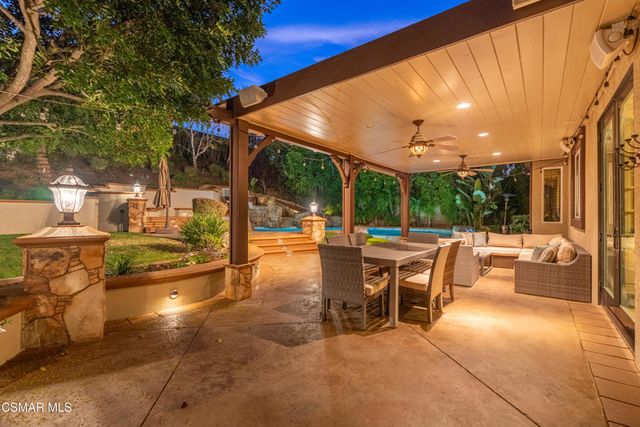 551 Rustic Hills Drive, Simi Valley, CA 93065