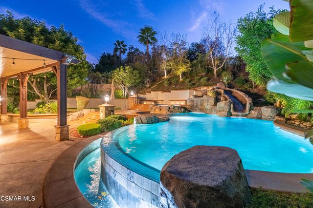 551 Rustic Hills Drive, Simi Valley, CA 93065