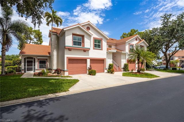 624 Windsor SQ 201, Naples, FL 34104