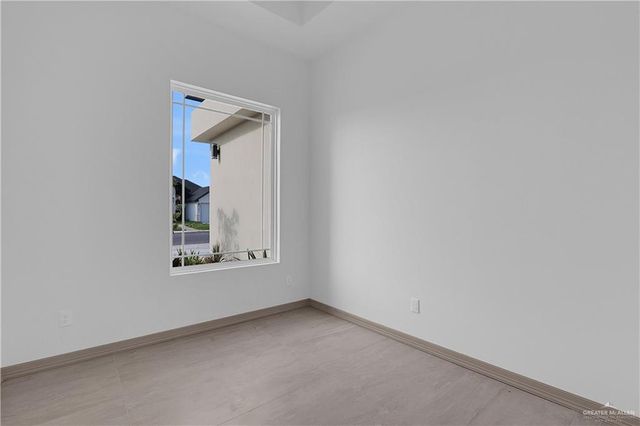 3916 Zenker Avenue, Mcallen, TX 78504