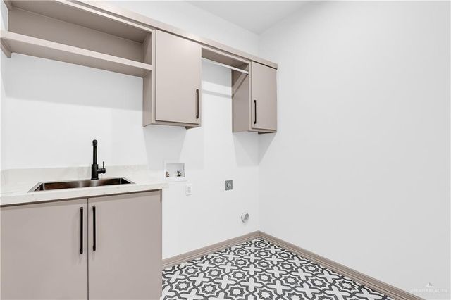 3916 Zenker Avenue, Mcallen, TX 78504