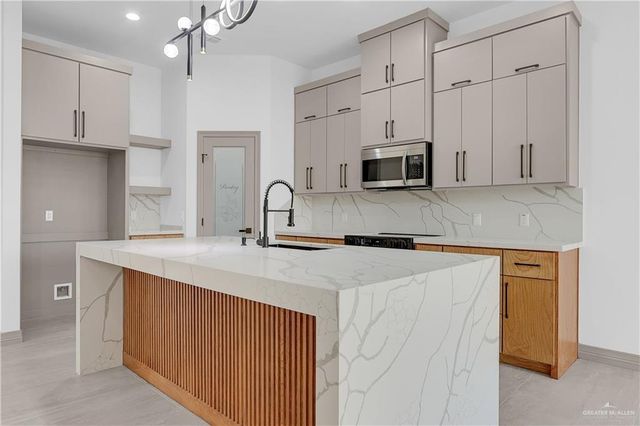 3916 Zenker Avenue, Mcallen, TX 78504