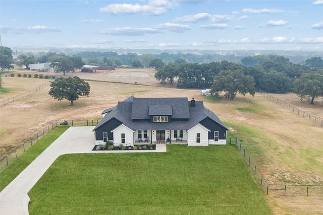 1032 Bluebonnet Ridge, Weatherford, TX 76087