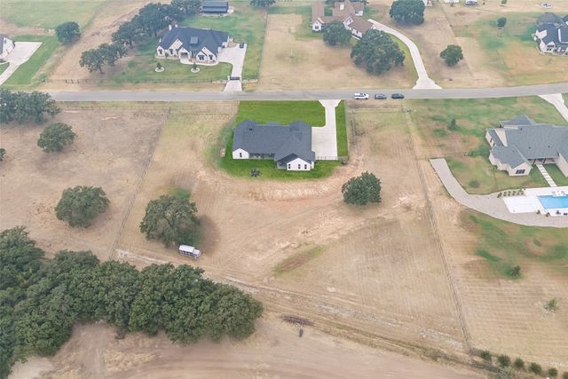 1032 Bluebonnet Ridge, Weatherford, TX 76087