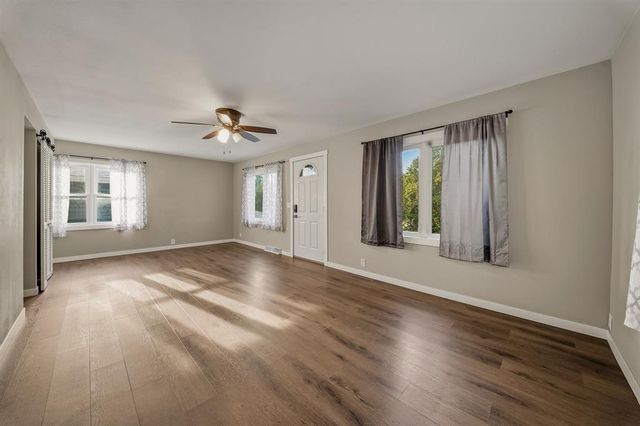 2446 Marquette Street, Eau Claire, WI 54703