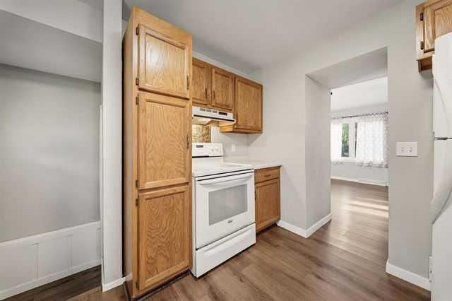 2446 Marquette Street, Eau Claire, WI 54703