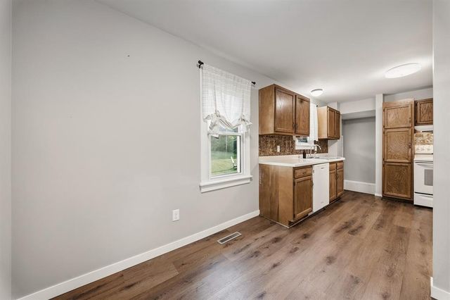 2446 Marquette Street, Eau Claire, WI 54703