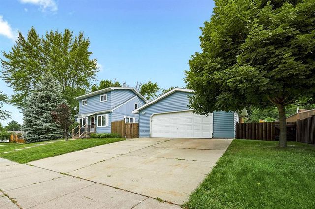 2446 Marquette Street, Eau Claire, WI 54703