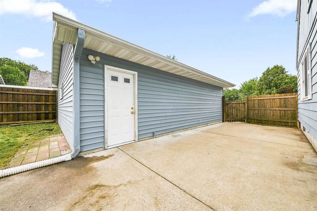 2446 Marquette Street, Eau Claire, WI 54703