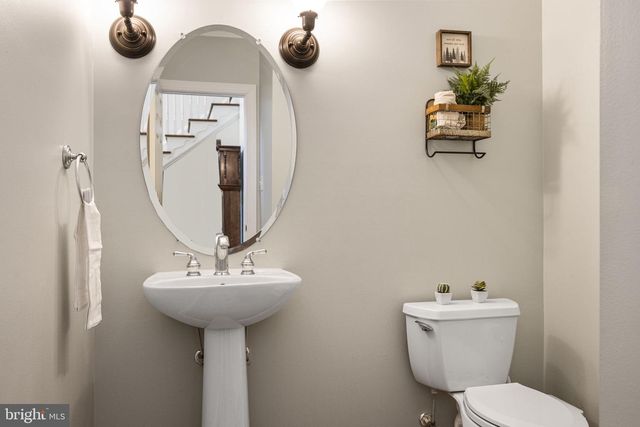 960 LITTLE CONESTOGA RD, Glenmoore, PA 19343