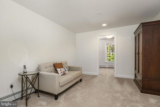 960 LITTLE CONESTOGA RD, Glenmoore, PA 19343