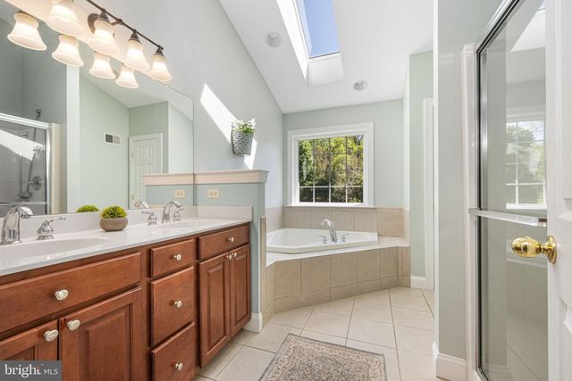 960 LITTLE CONESTOGA RD, Glenmoore, PA 19343