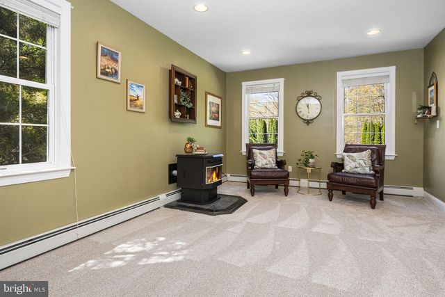 960 LITTLE CONESTOGA RD, Glenmoore, PA 19343