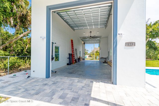 125 Bayshore Drive, Melbourne Beach, FL 32951
