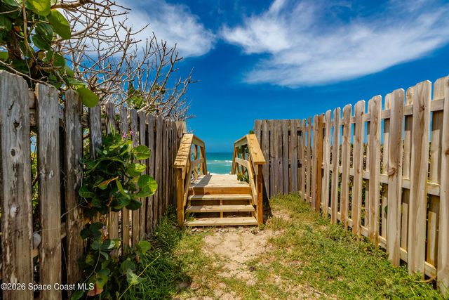 125 Bayshore Drive, Melbourne Beach, FL 32951