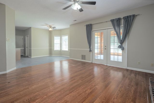 6759 OAKMOOR CIR S, Bartlett, TN 38135