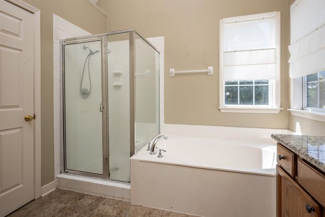 6759 OAKMOOR CIR S, Bartlett, TN 38135