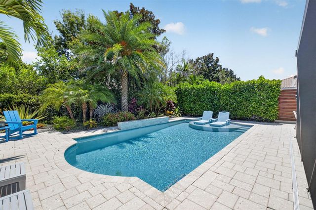 8218 Adrina Shores Way, Boynton Beach, FL 33473