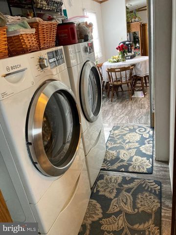 158 PARK DR, Middletown, PA 17057