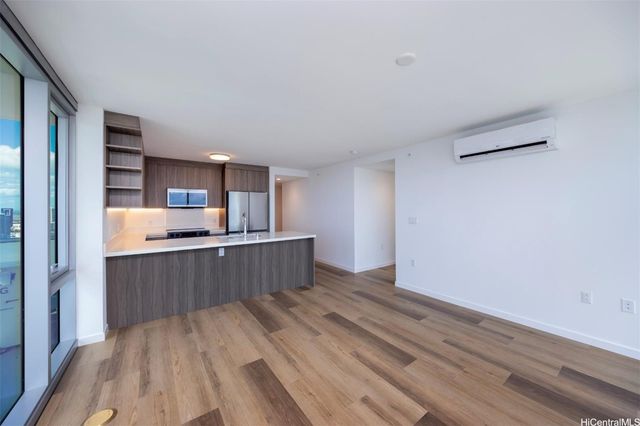 1500 Rycroft Street 4119R, Honolulu, HI 96814