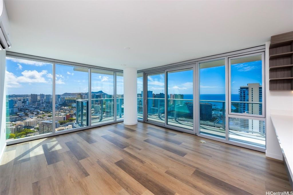 1500 Rycroft Street 4119R, Honolulu, HI 96814