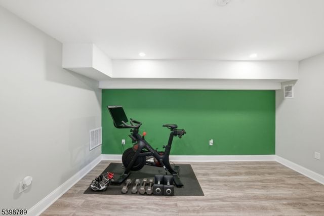 102 SUNNYVIEW AVENUE EAST, Mansfield Twp., NJ 07840