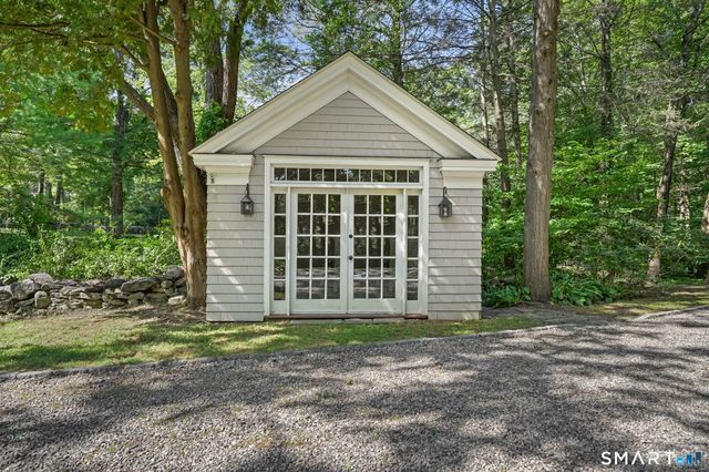 128 Grumman Hill Road, Wilton, CT 06897