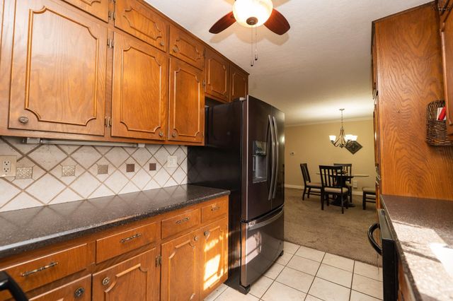 235 GLASGOW DRIVE, Wichita Falls, TX 76302